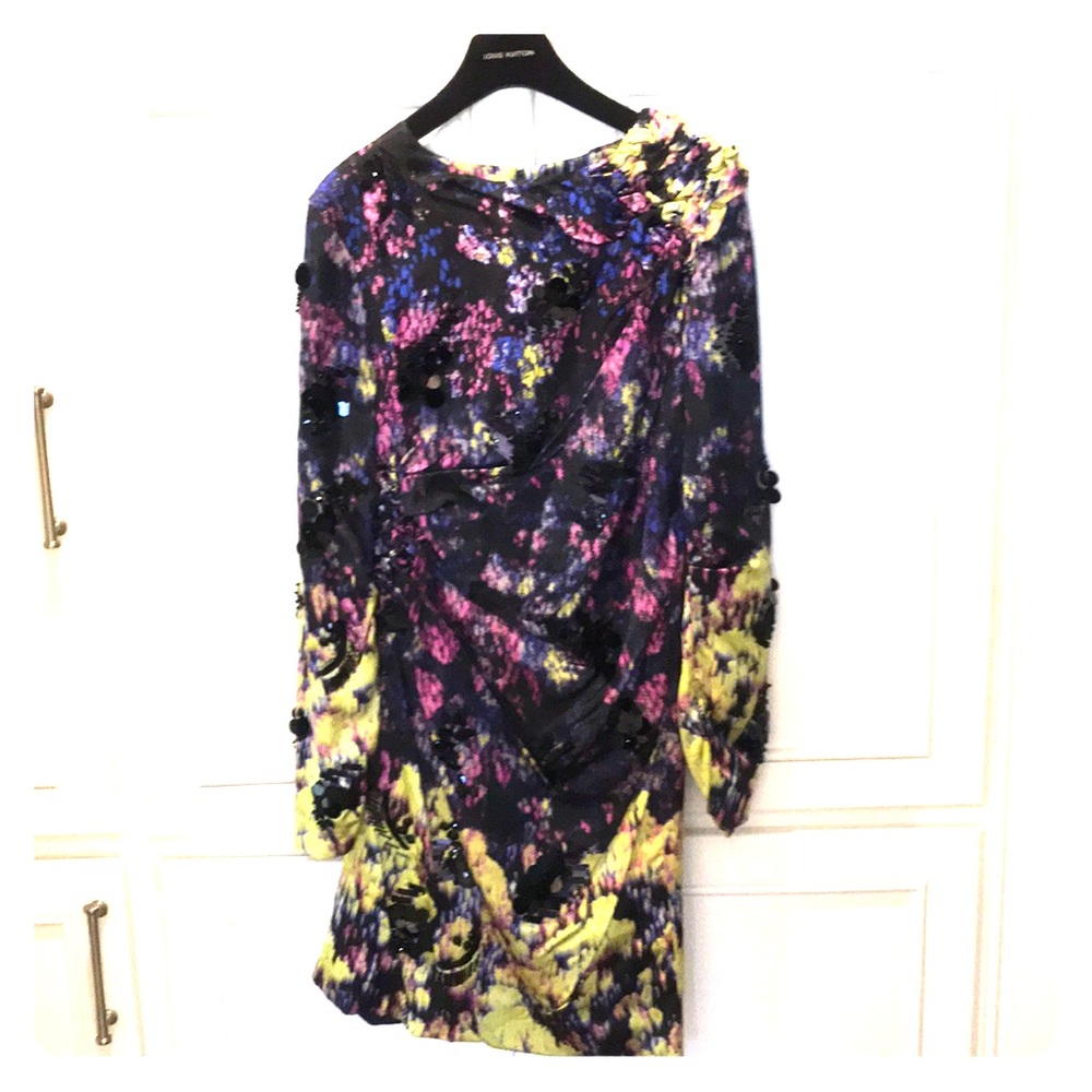 Louis Vuitton 100% SILK Women’s dress, Size 38
